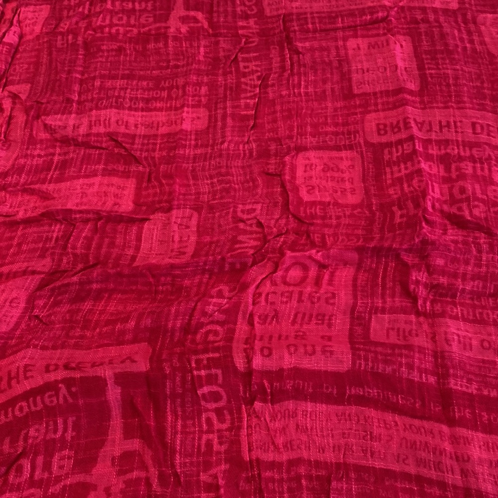 COPY - Lululemon Pink Manifesto Scarf OS